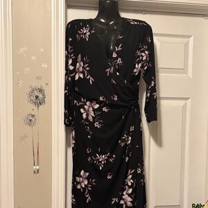 Suzy Shier Black Floral Wrap Midi Dress with Blush Flowers